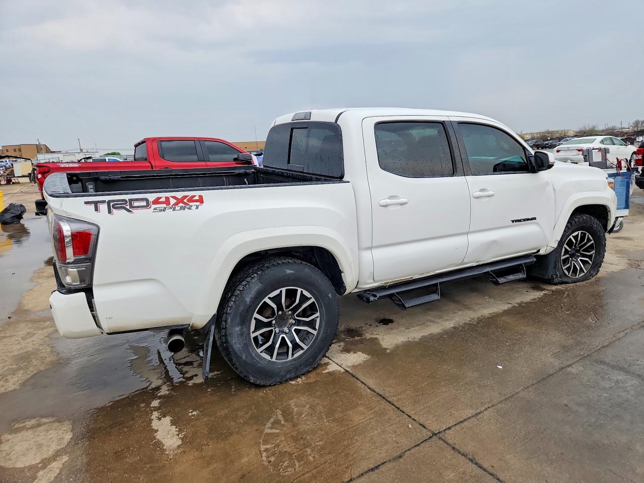 2021 TOYOTA TACOMA TRD SPORT photo 7