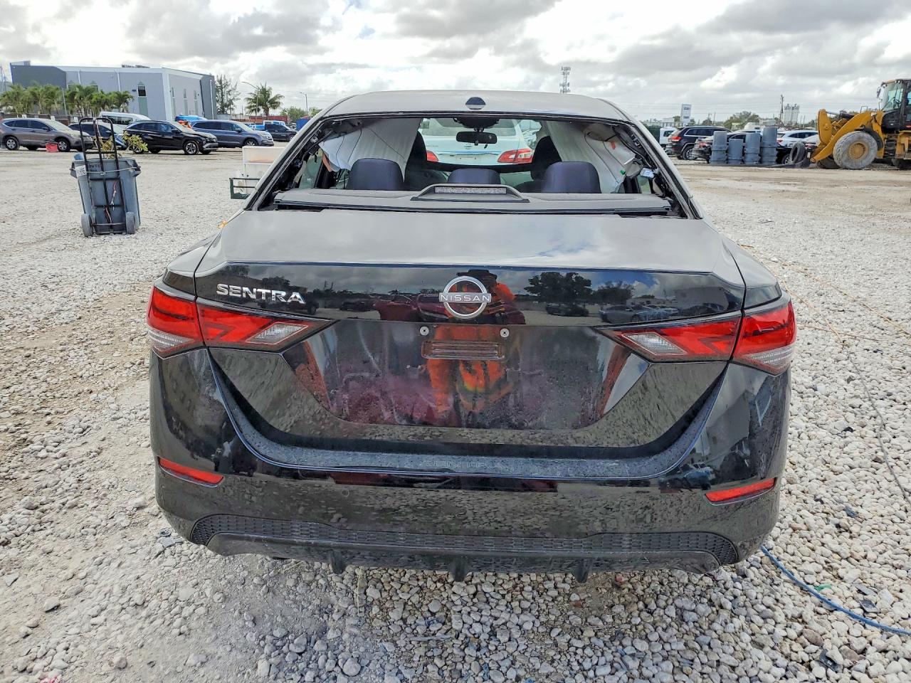 2025 NISSAN SENTRA SV photo 11