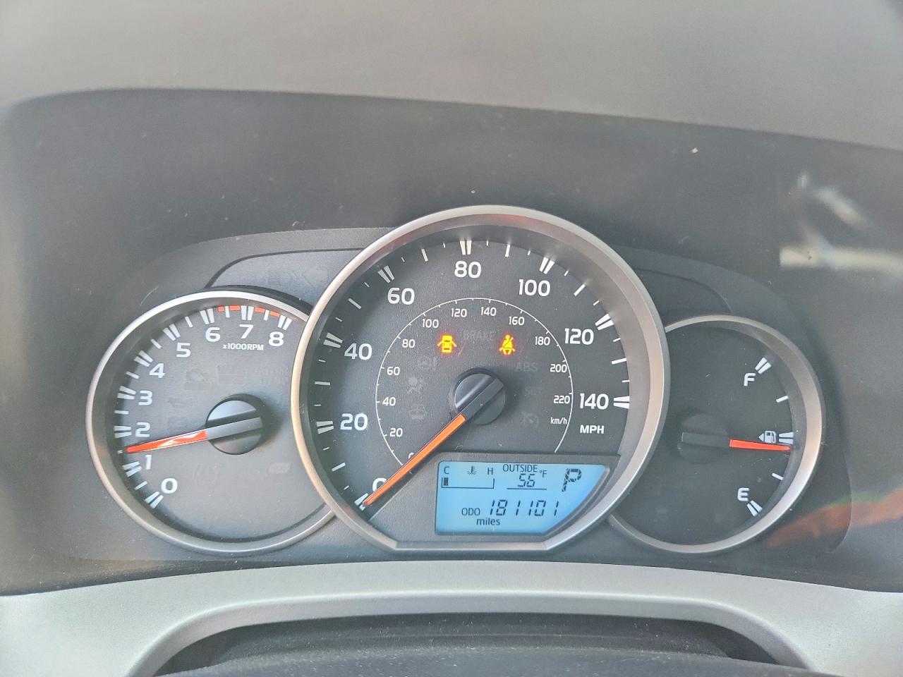2016 TOYOTA RAV4 LE photo 9