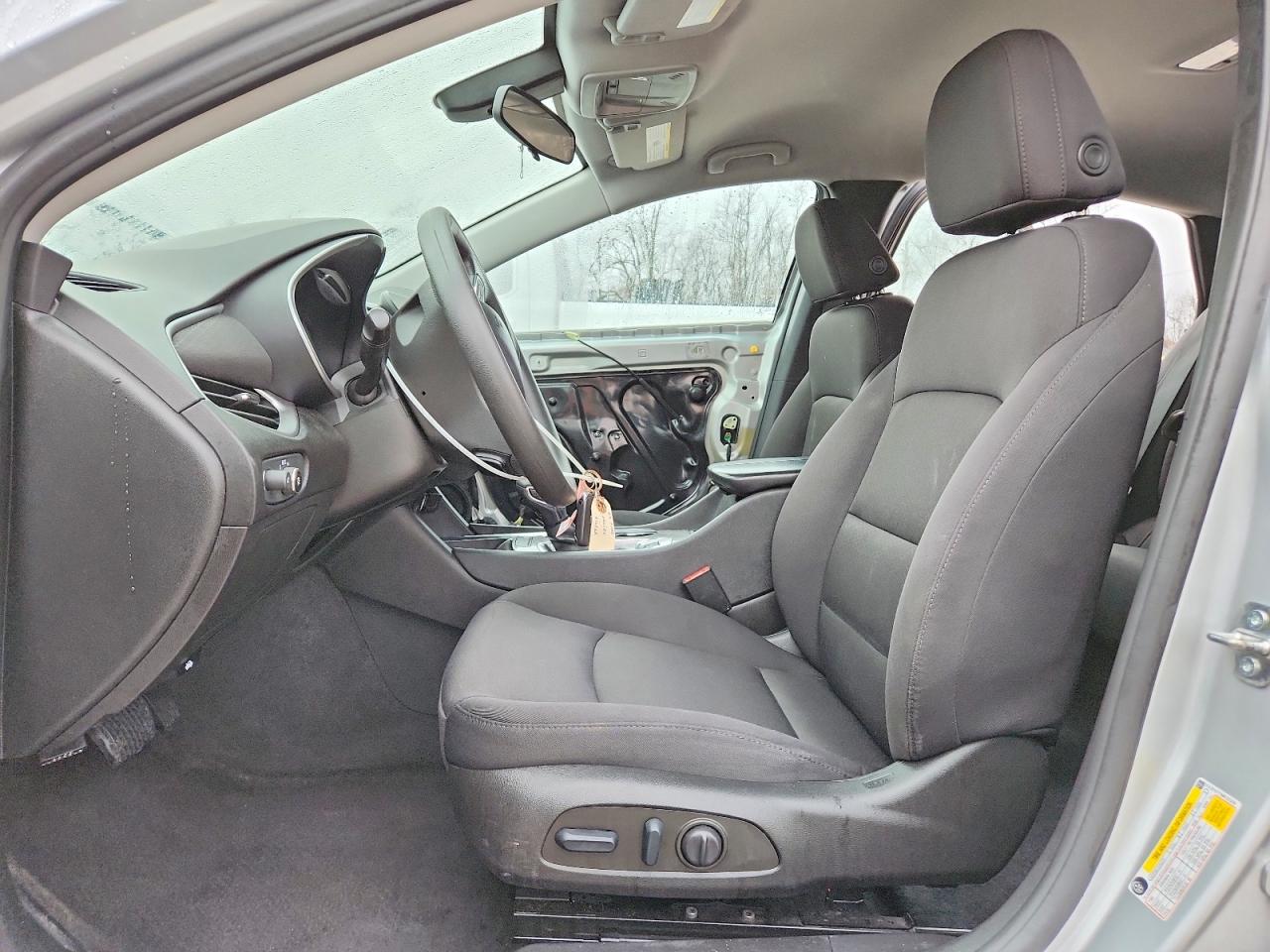 2022 CHEVROLET MALIBU LT photo 7