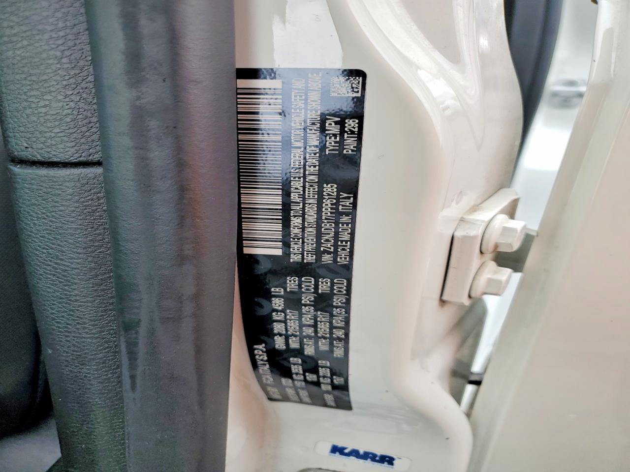 2023 JEEP RENEGADE LATITUDE photo 13