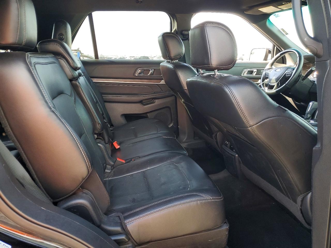 2017 FORD EXPLORER LIMITED photo 31