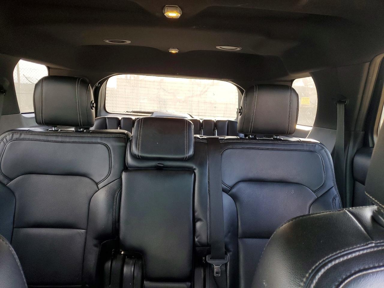 2017 FORD EXPLORER LIMITED photo 28