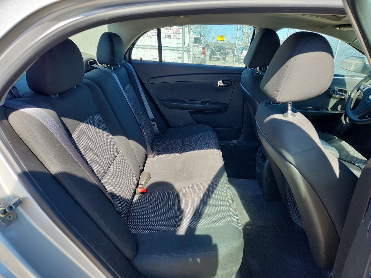 2011 CHEVROLET MALIBU 1LT photo 28