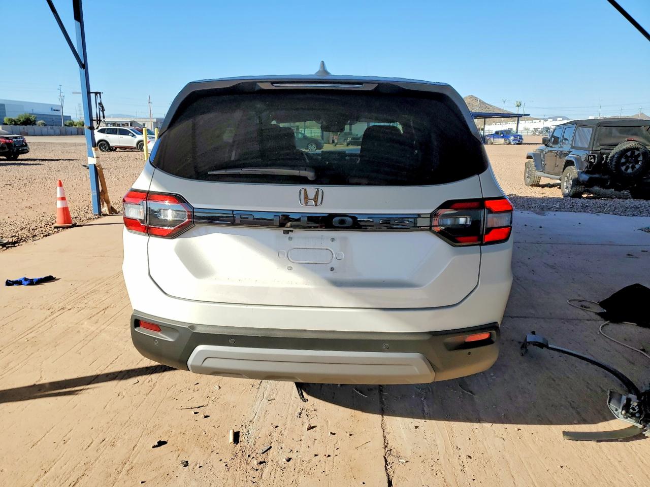2025 HONDA PILOT EXL photo 16