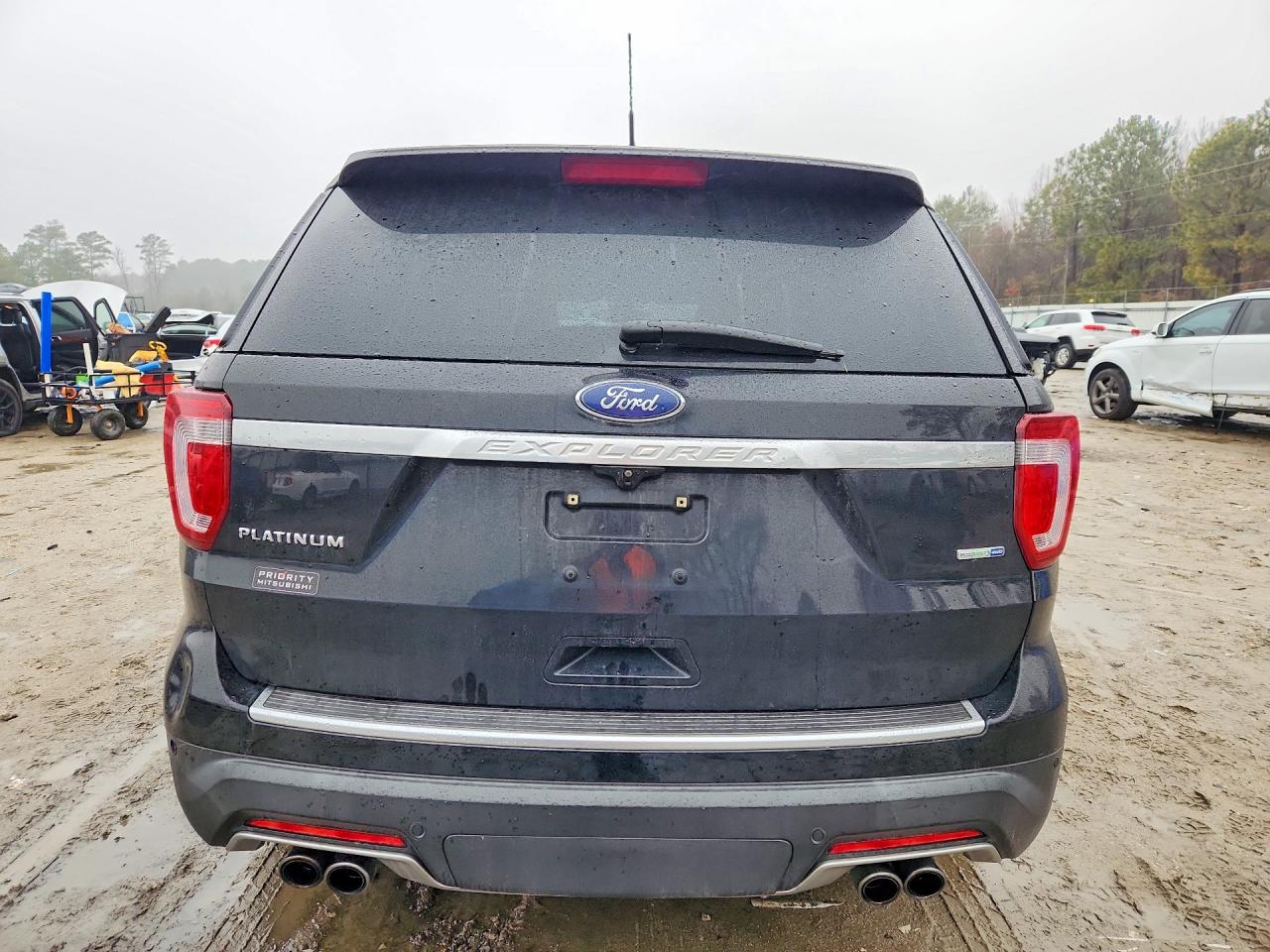 2018 FORD EXPLORER PLATINUM photo 11