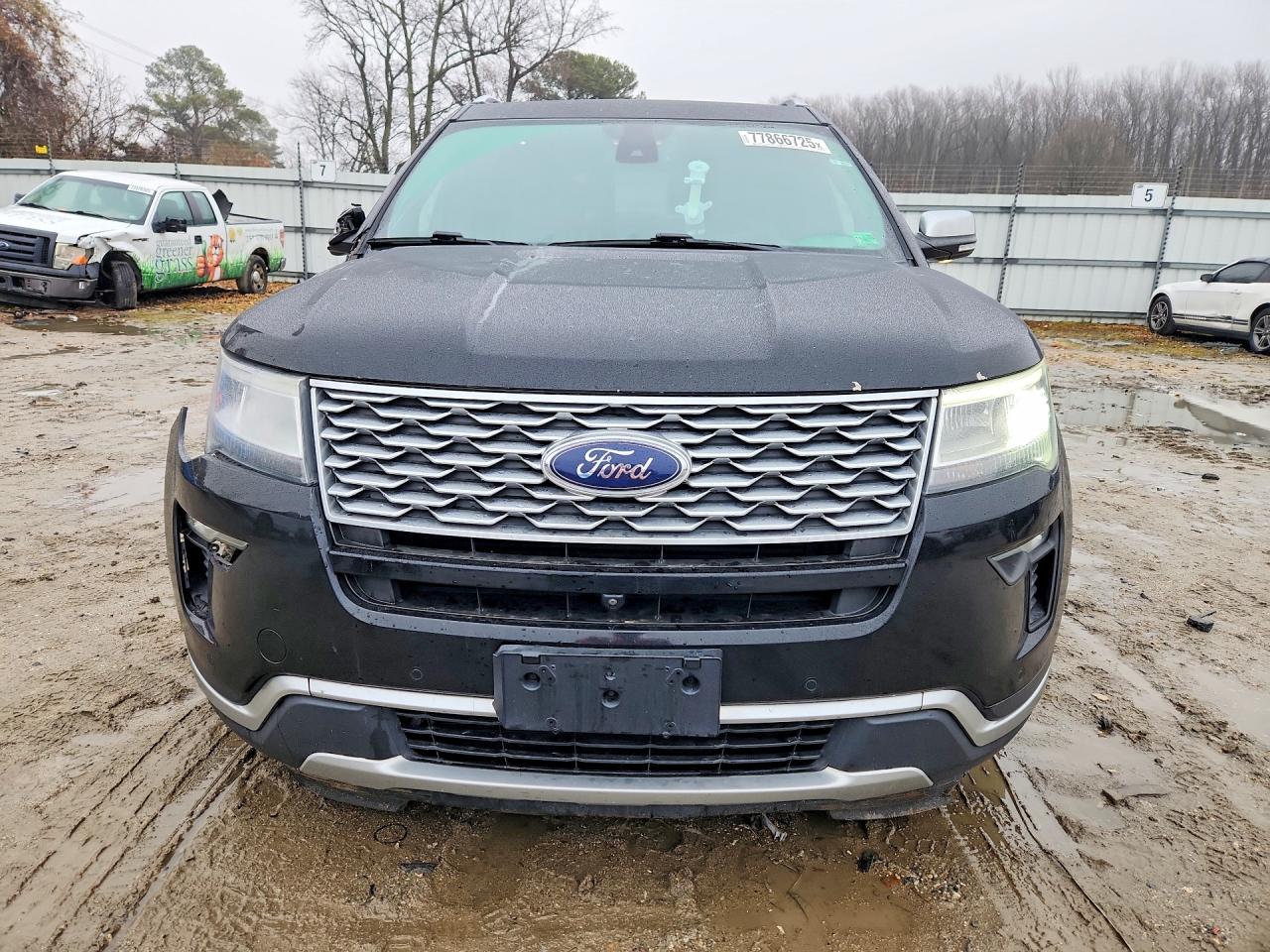 2018 FORD EXPLORER PLATINUM photo 9