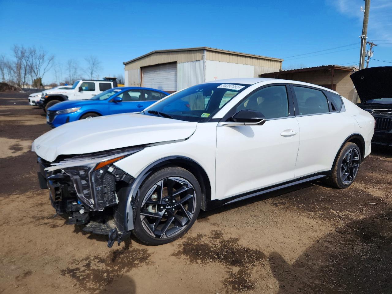 2025 KIA K4