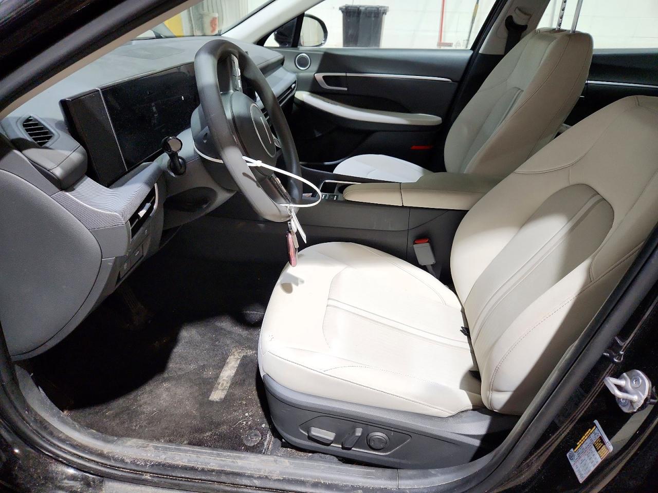 2024 HYUNDAI SONATA SEL photo 13