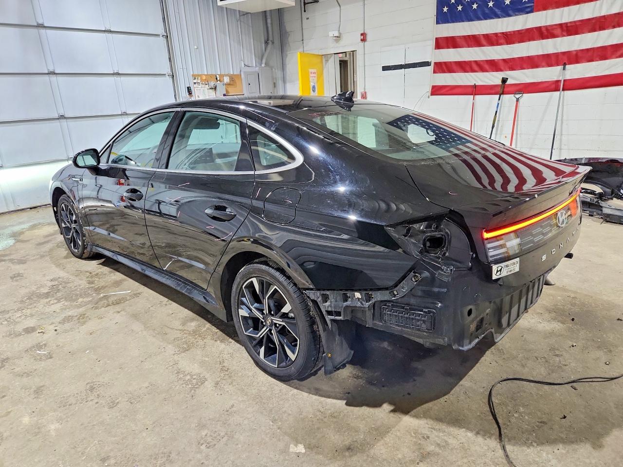 2024 HYUNDAI SONATA SEL photo 3