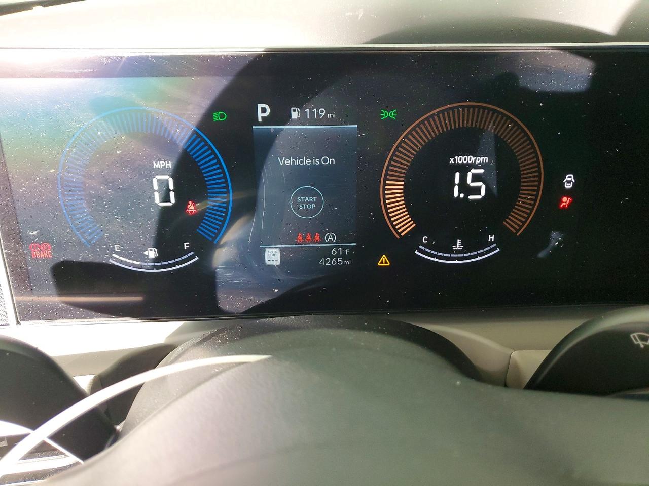 2026 HYUNDAI TUCSON SEL photo 17