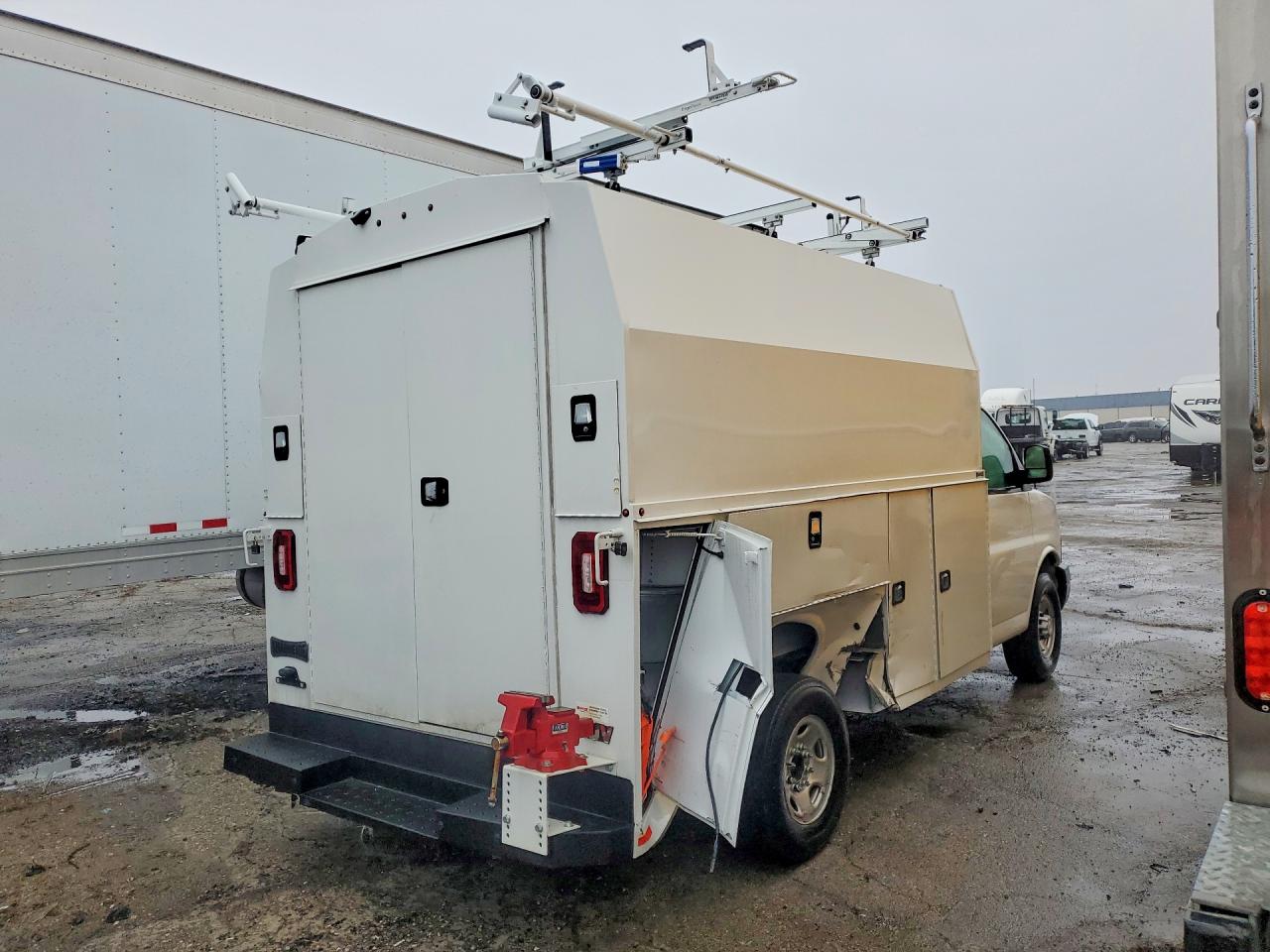 2024 CHEVROLET EXPRESS UTILITY / SERVICE TRUCK photo 5