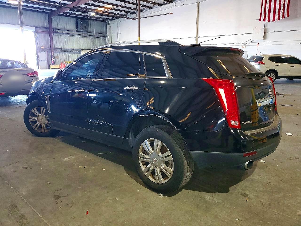 2016 CADILLAC SRX LUXURY COLLECTION photo 2