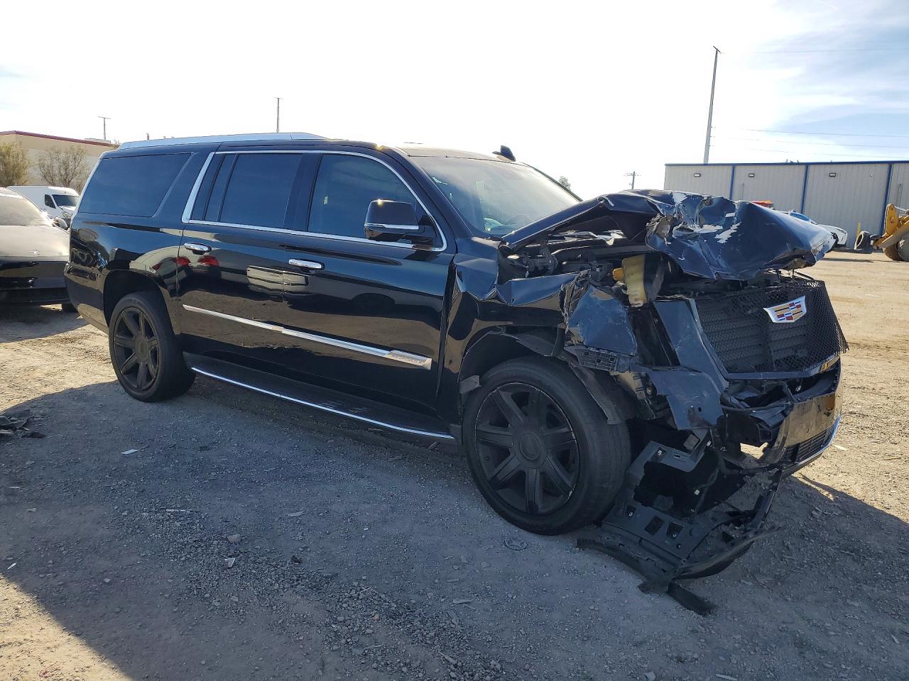 2019 CADILLAC ESCALADE ESV LUXURY photo 4
