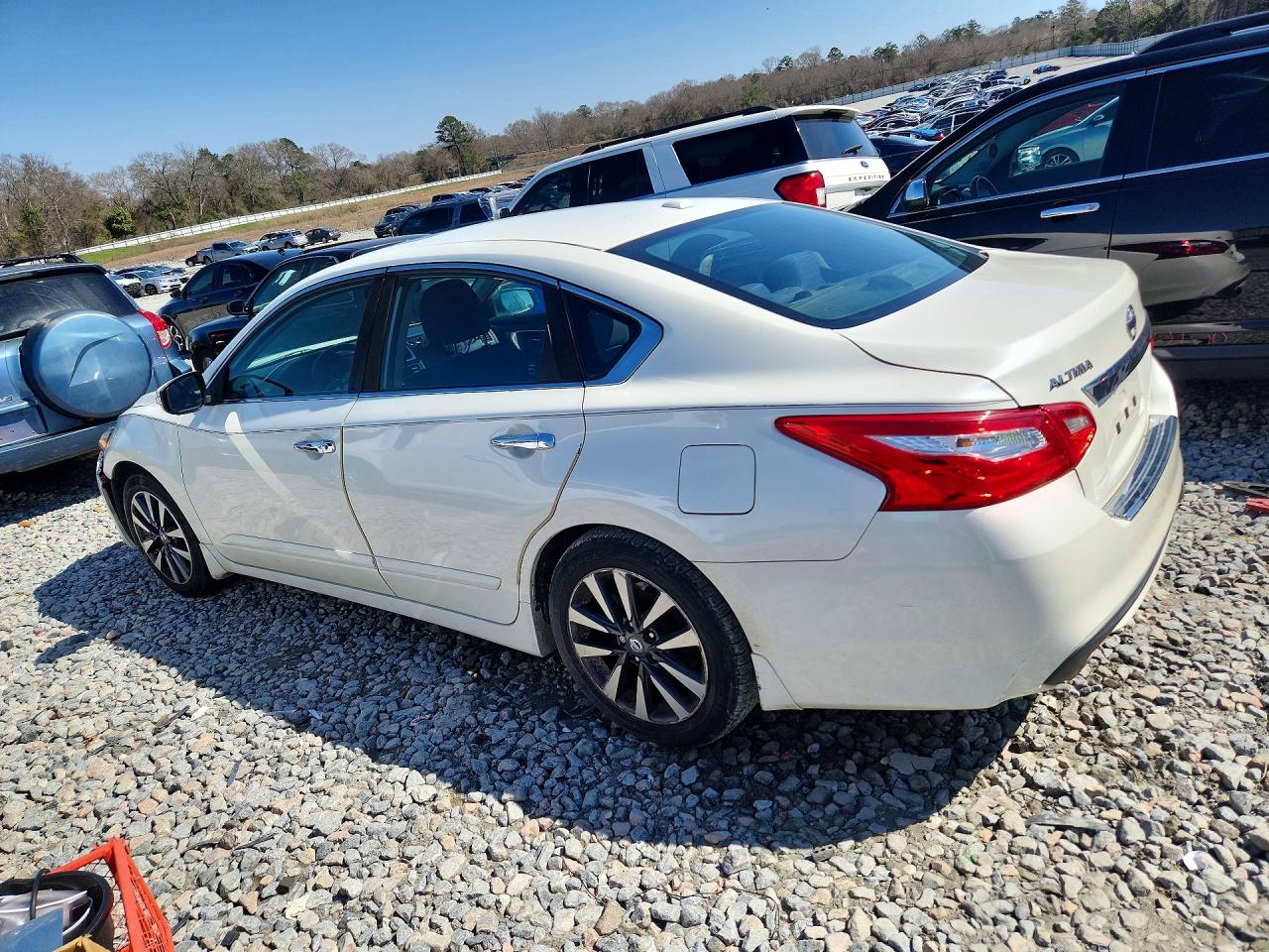 2017 NISSAN ALTIMA 2.5 photo 4