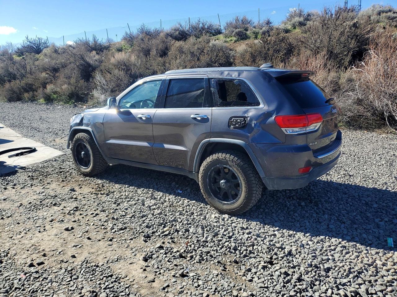 2016 JEEP GRAND CHEROKEE LIMITED photo 3