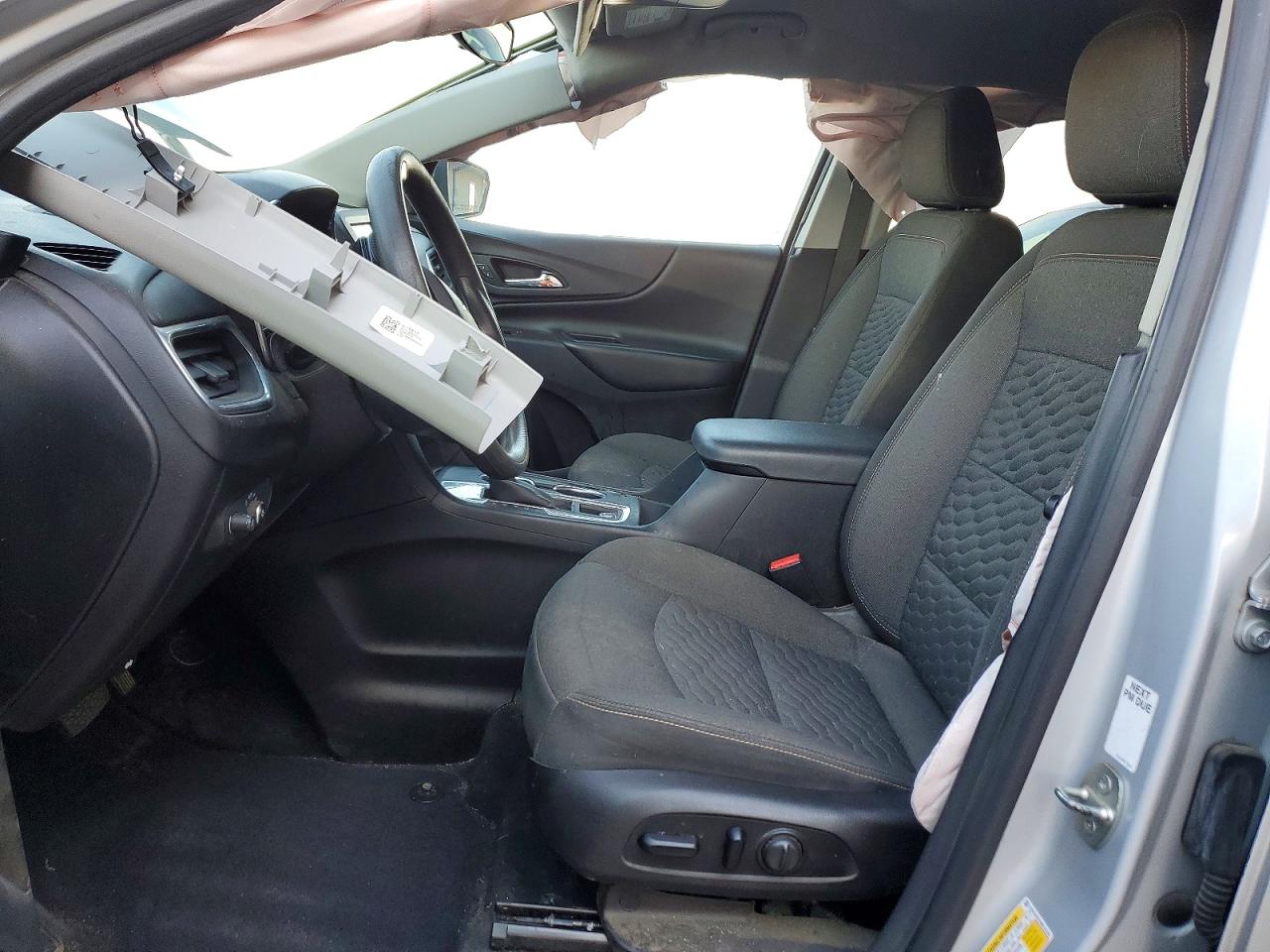 2021 CHEVROLET EQUINOX LT photo 19