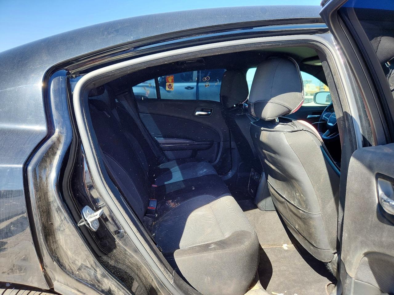2016 DODGE CHARGER SE photo 19