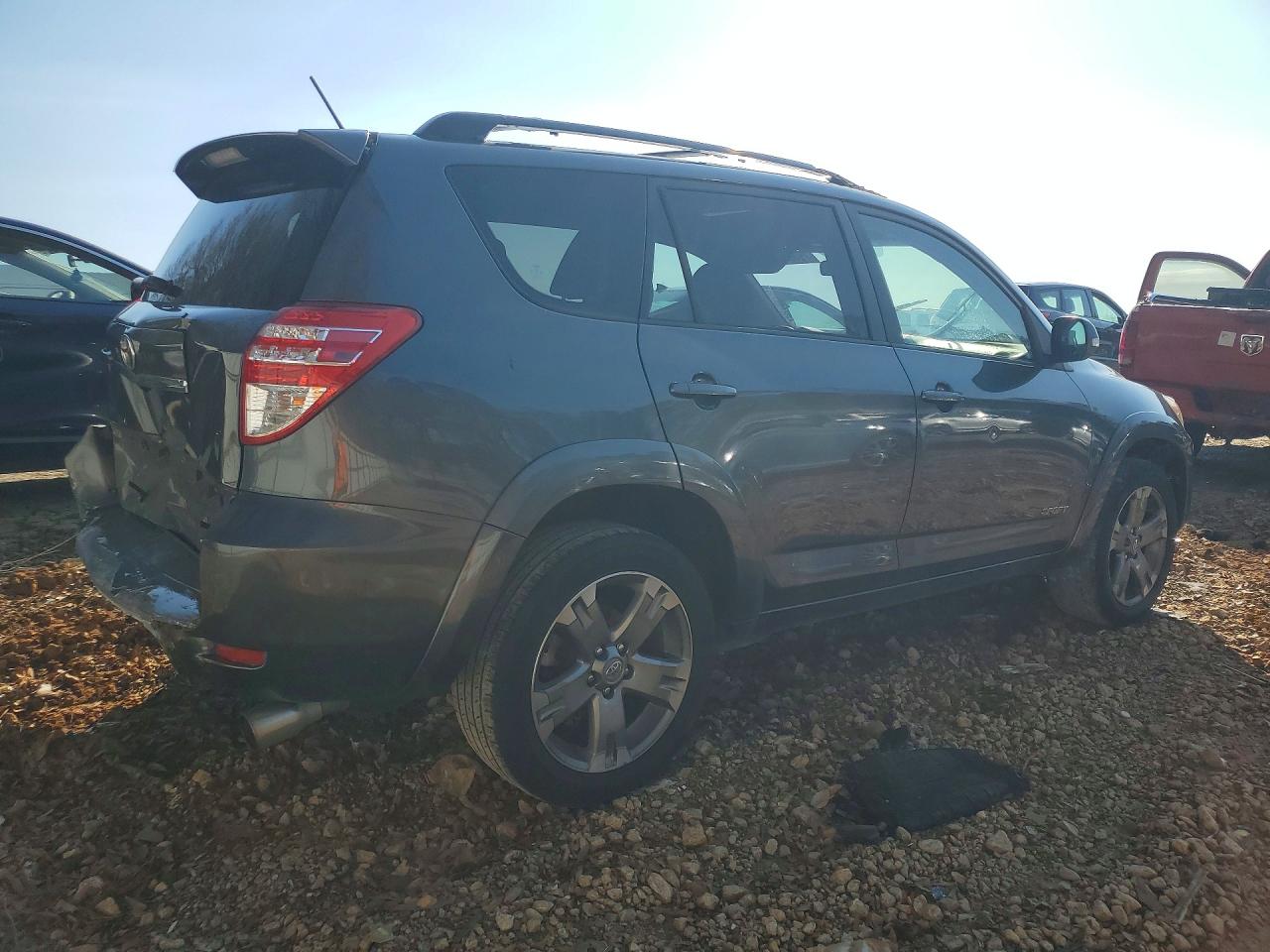 2011 TOYOTA RAV4 SPORT photo 7