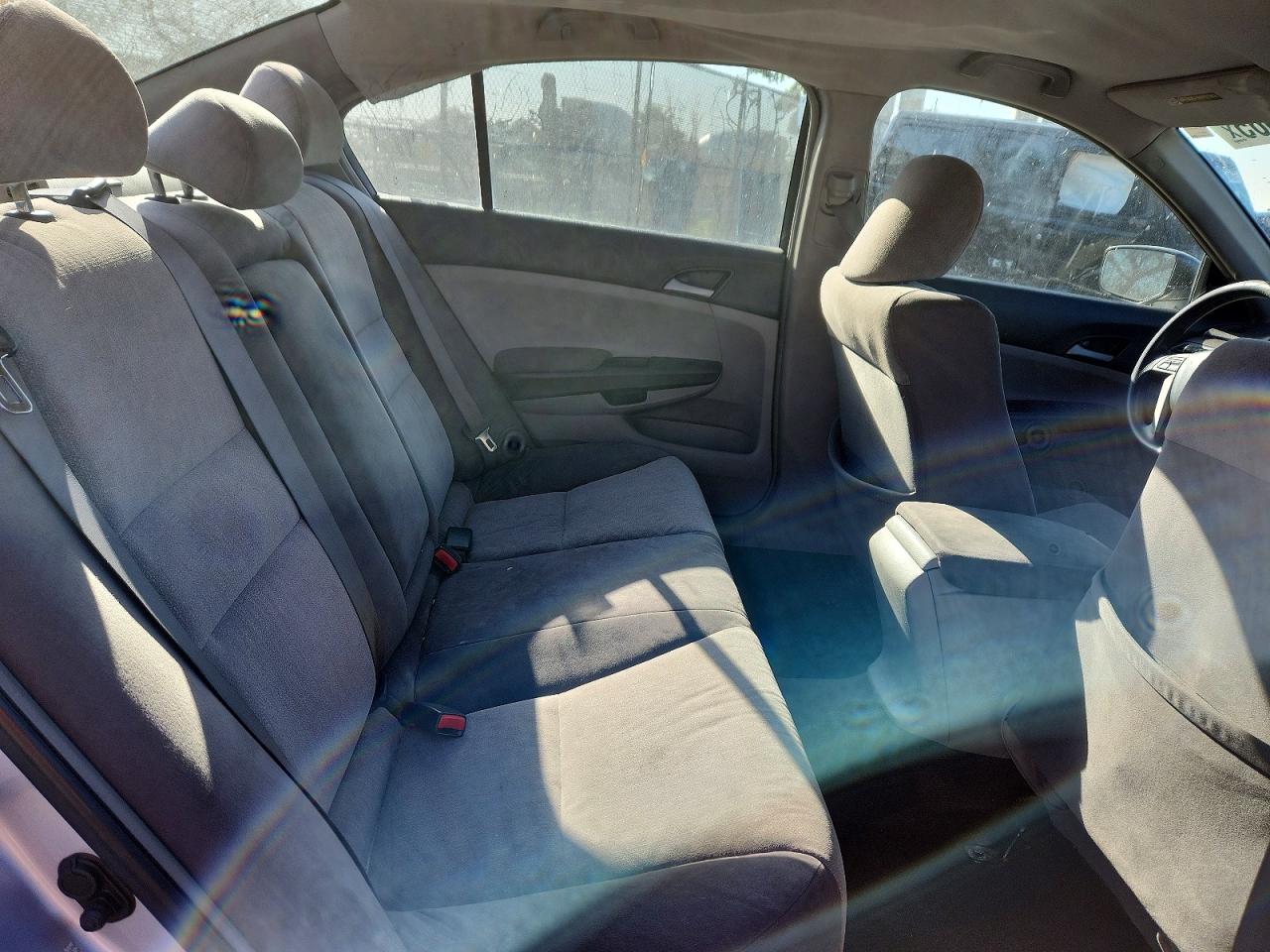 2009 HONDA ACCORD LX photo 10