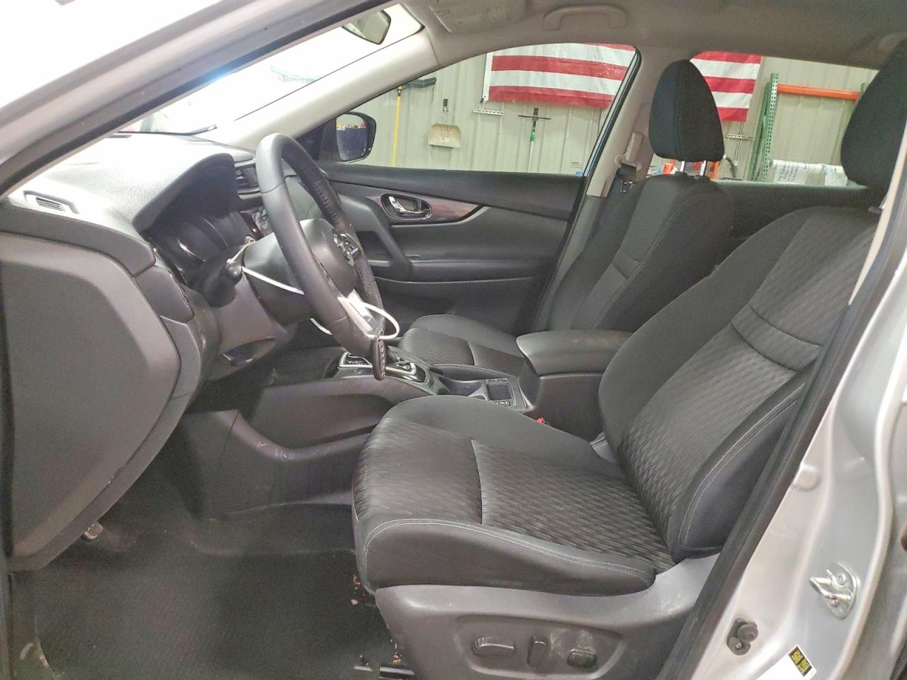 2020 NISSAN ROGUE SV photo 7