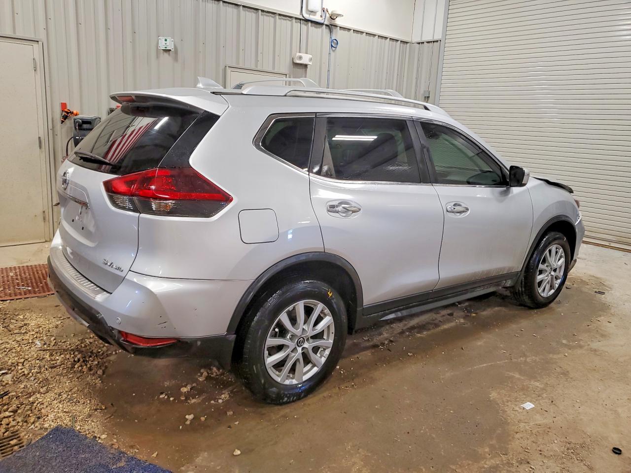 2020 NISSAN ROGUE SV photo 3