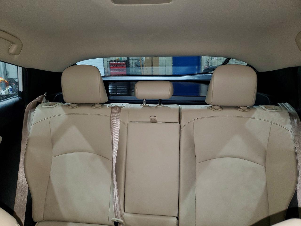 2019 TOYOTA PRIUS XLE AWD-E photo 19