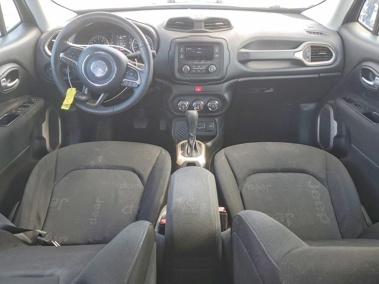 2017 JEEP RENEGADE SPORT photo 15
