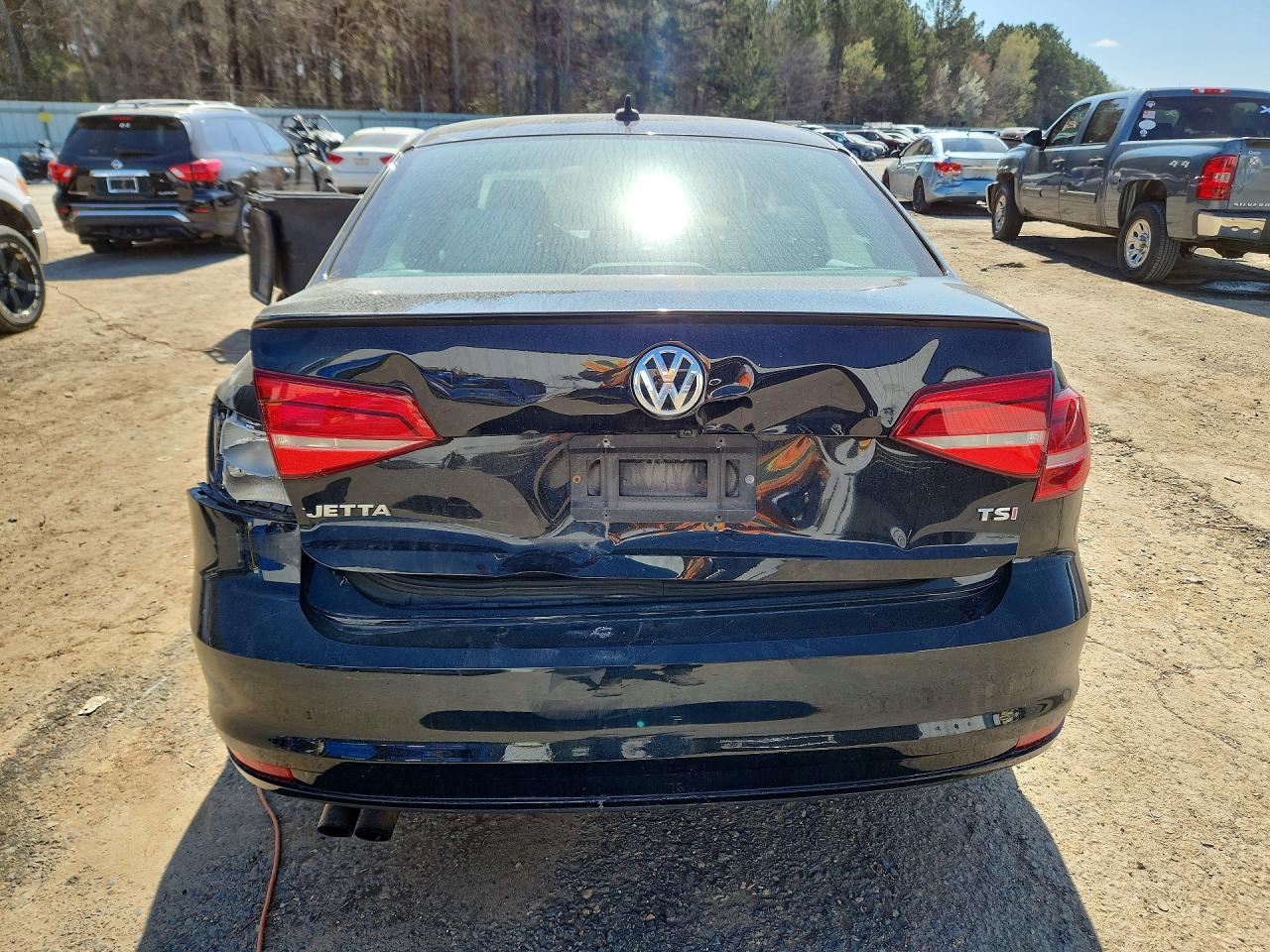 2015 VOLKSWAGEN JETTA SE photo 11
