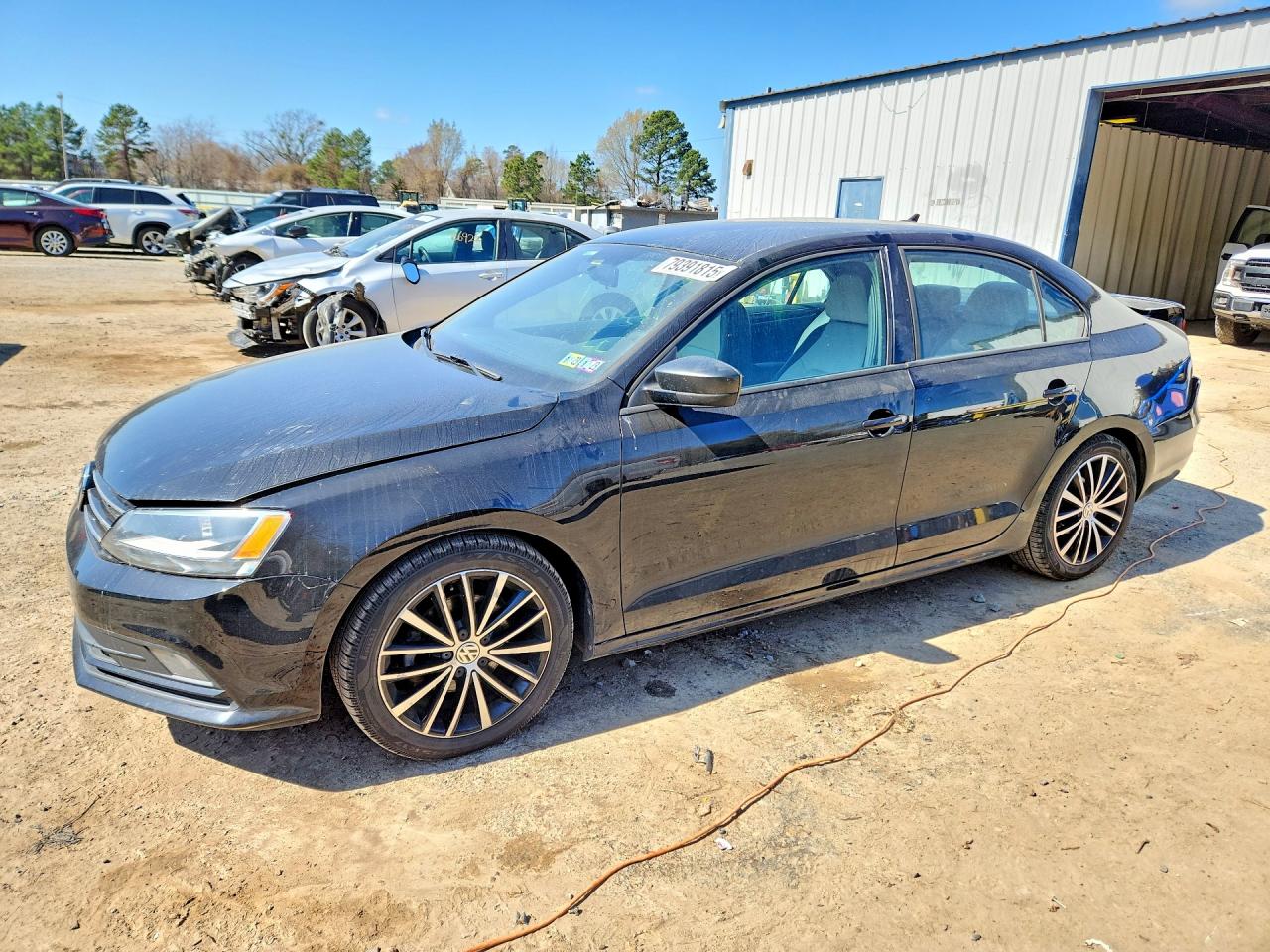 2015 VOLKSWAGEN JETTA SE photo 2