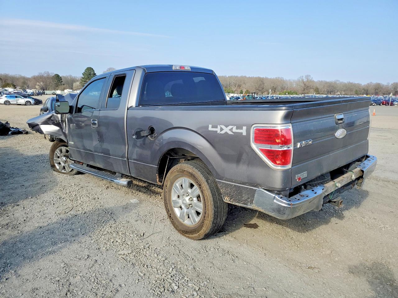 2011 FORD F150 photo 3