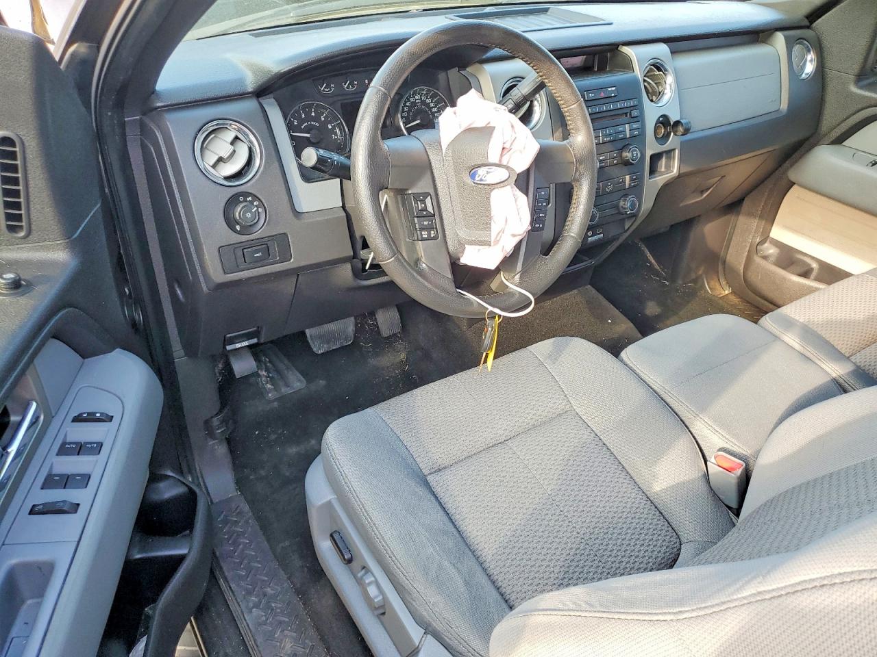 2011 FORD F150 photo 15