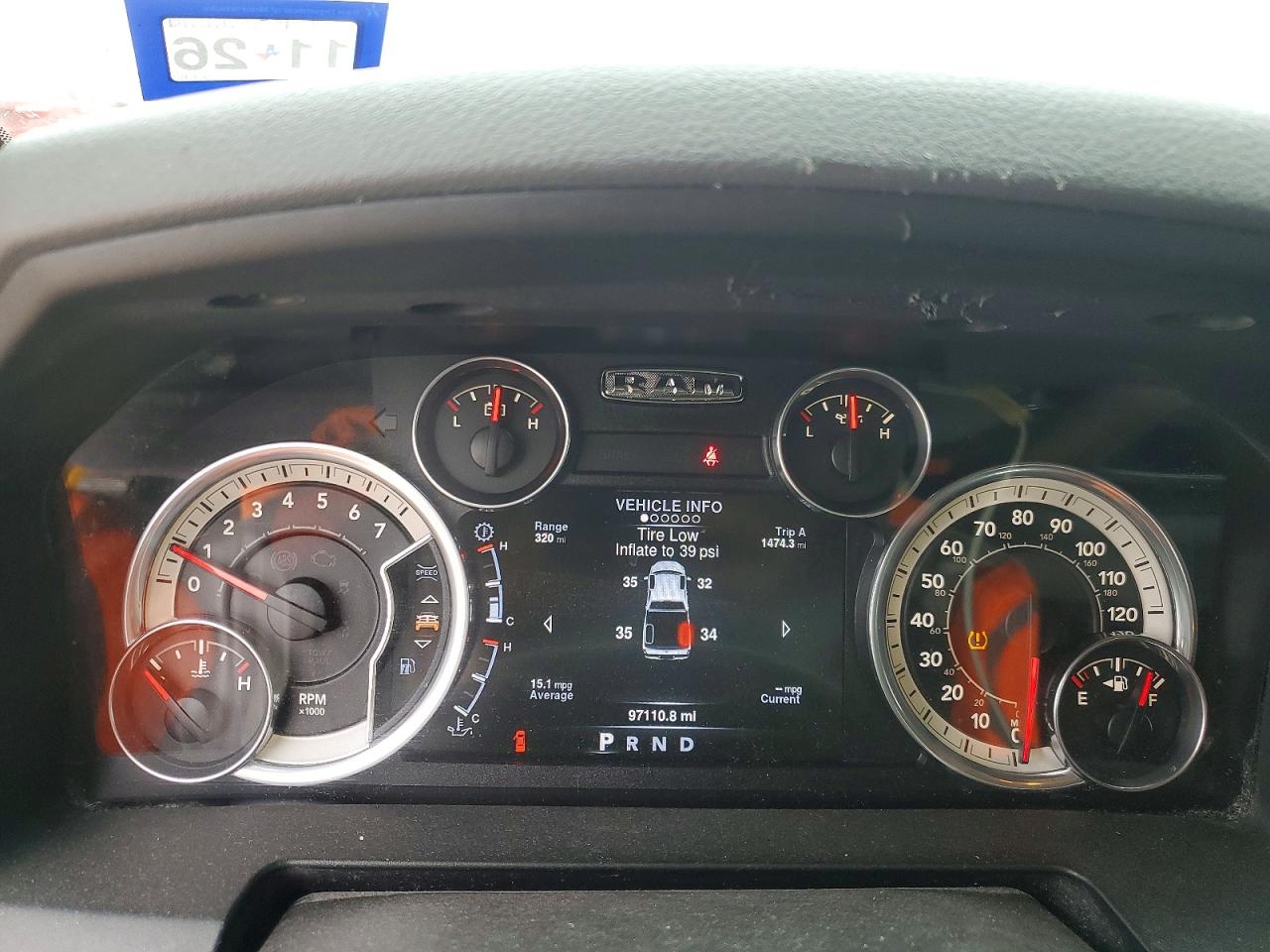 2016 RAM 1500 SLT photo 9