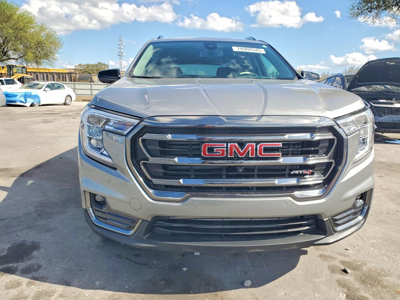 2024 GMC TERRAIN AT4 photo 9