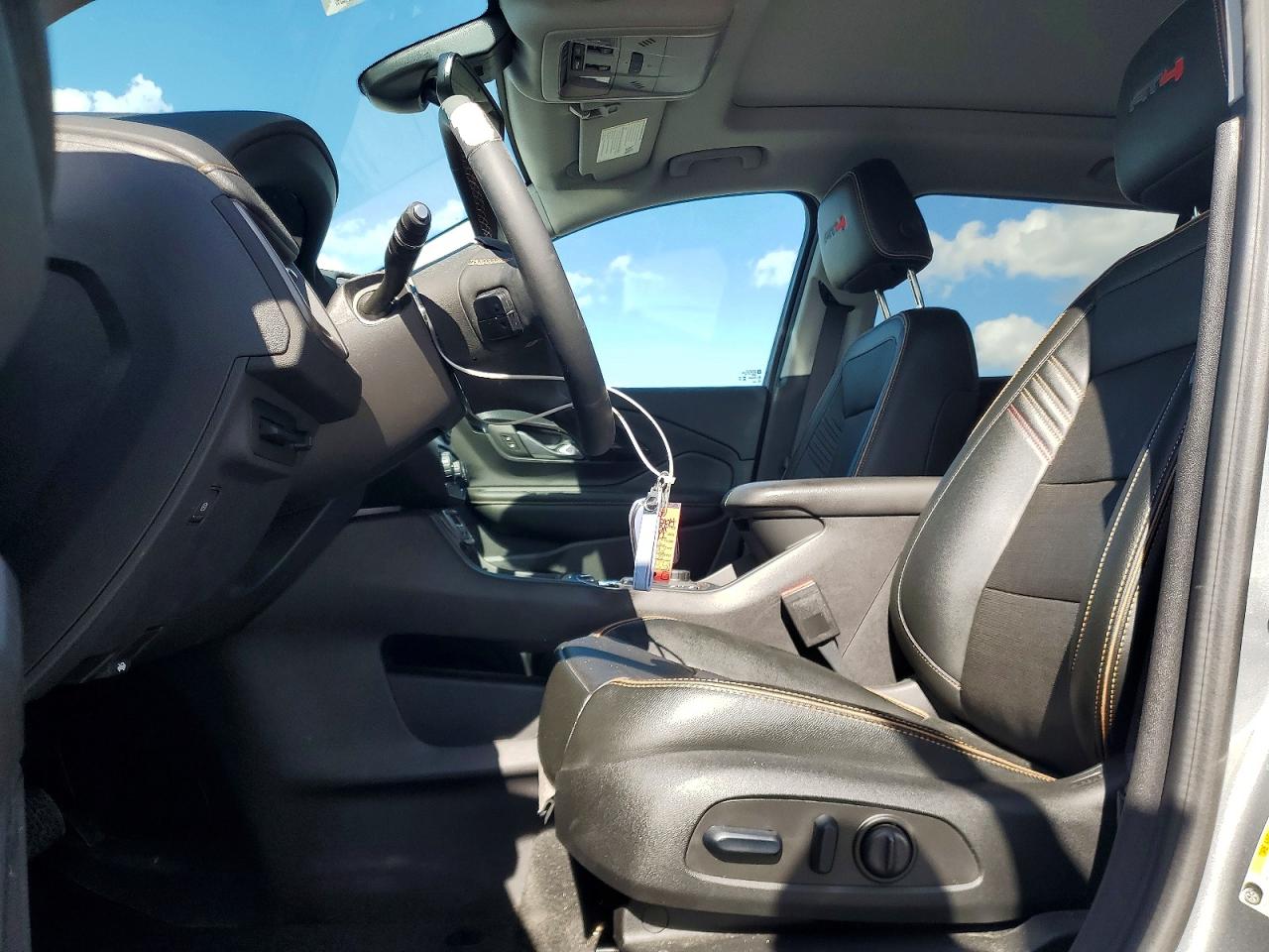 2024 GMC TERRAIN AT4 photo 13
