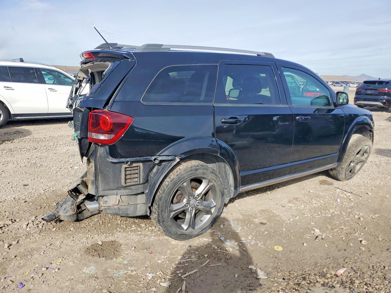 2017 DODGE JOURNEY CROSSROAD photo 3