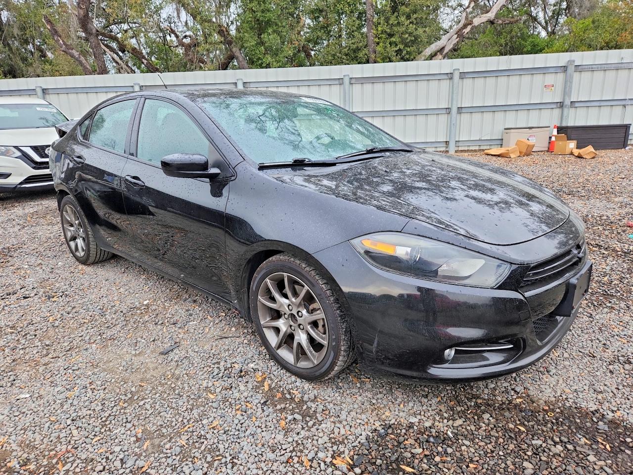 2015 DODGE DART SXT photo 4