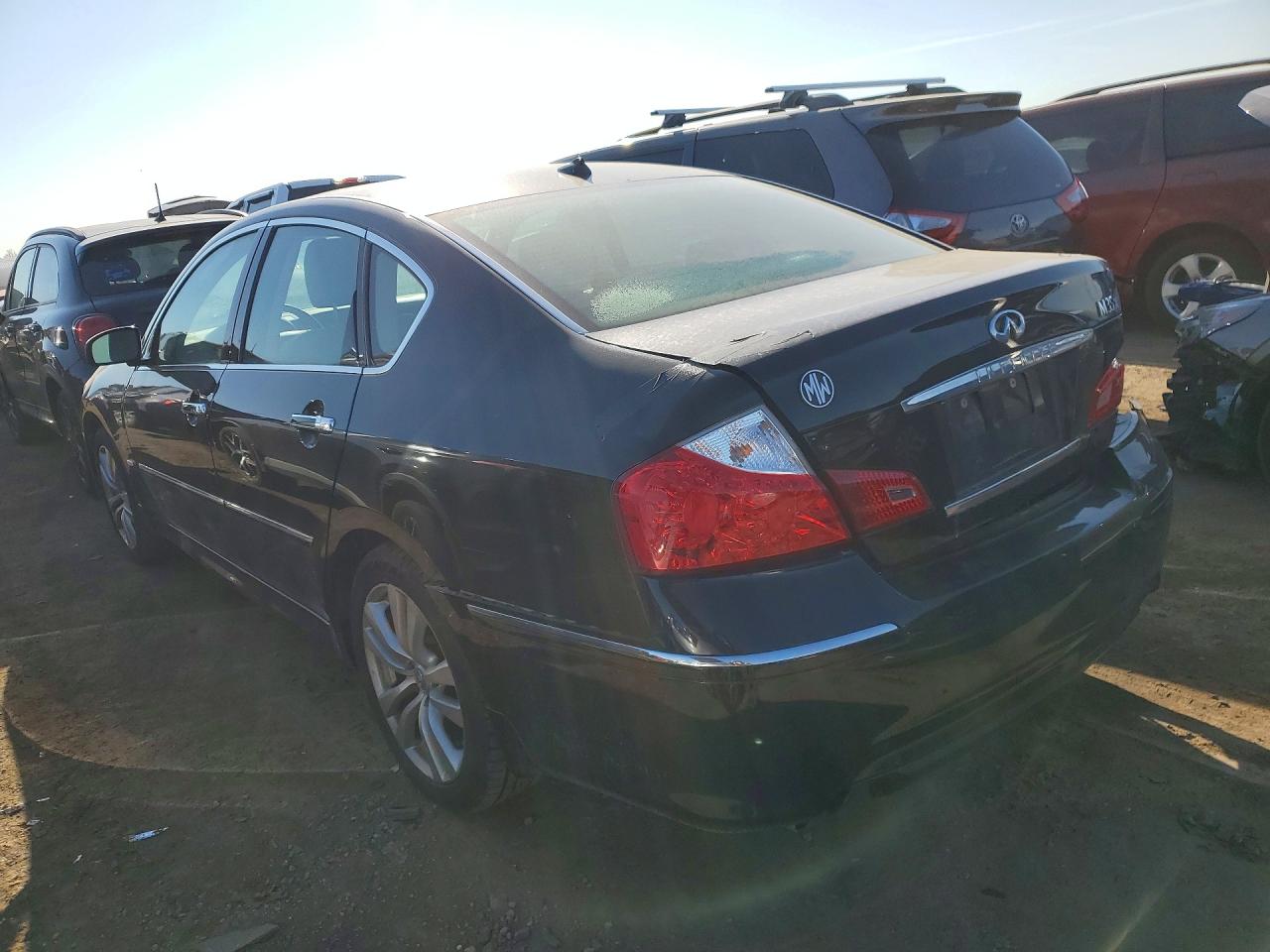 2010 INFINITI M35 X photo 3