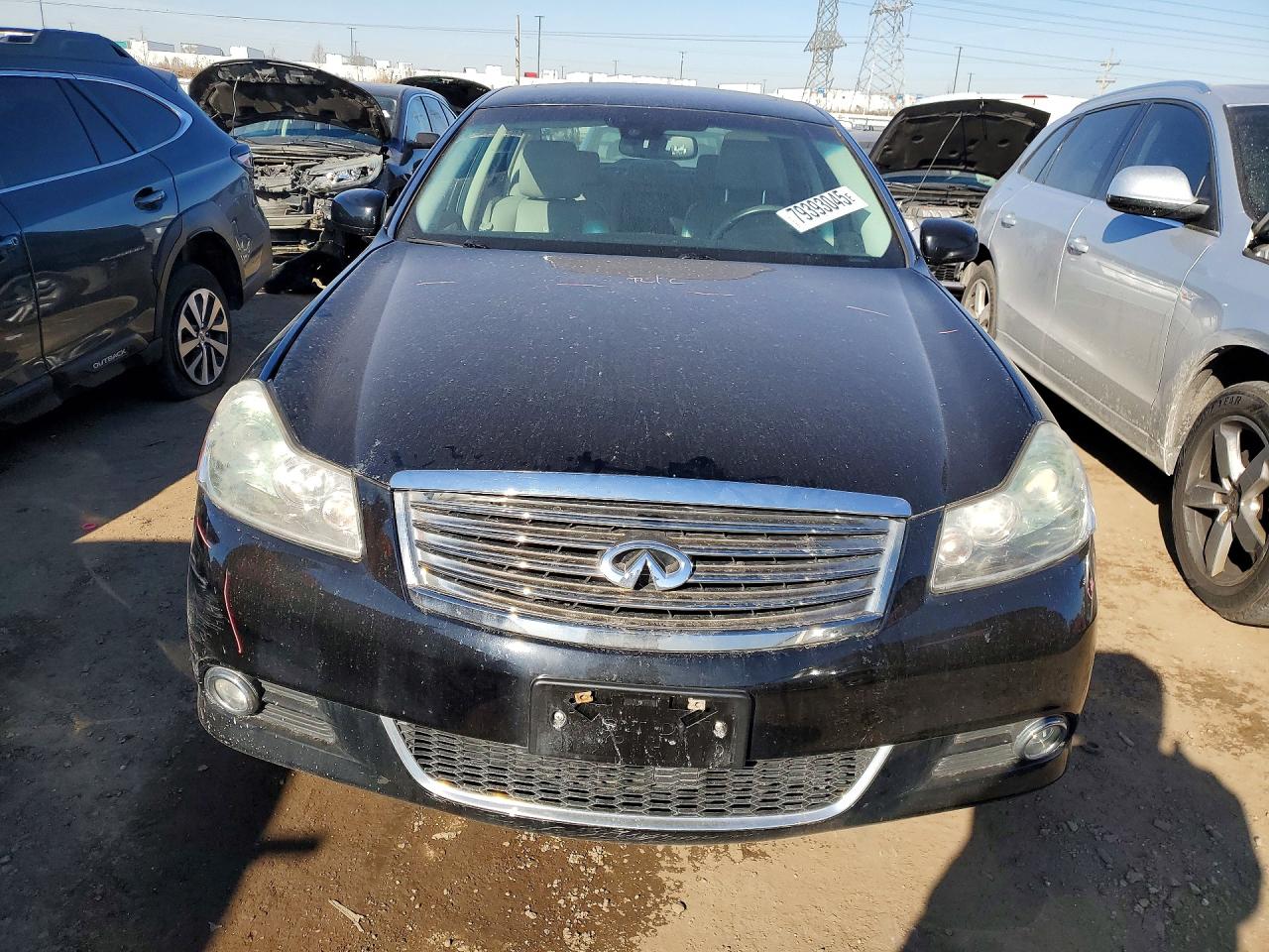 2010 INFINITI M35 X photo 9
