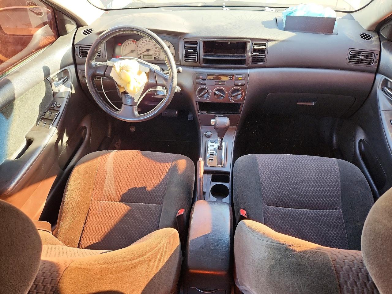 2005 TOYOTA COROLLA S photo 8
