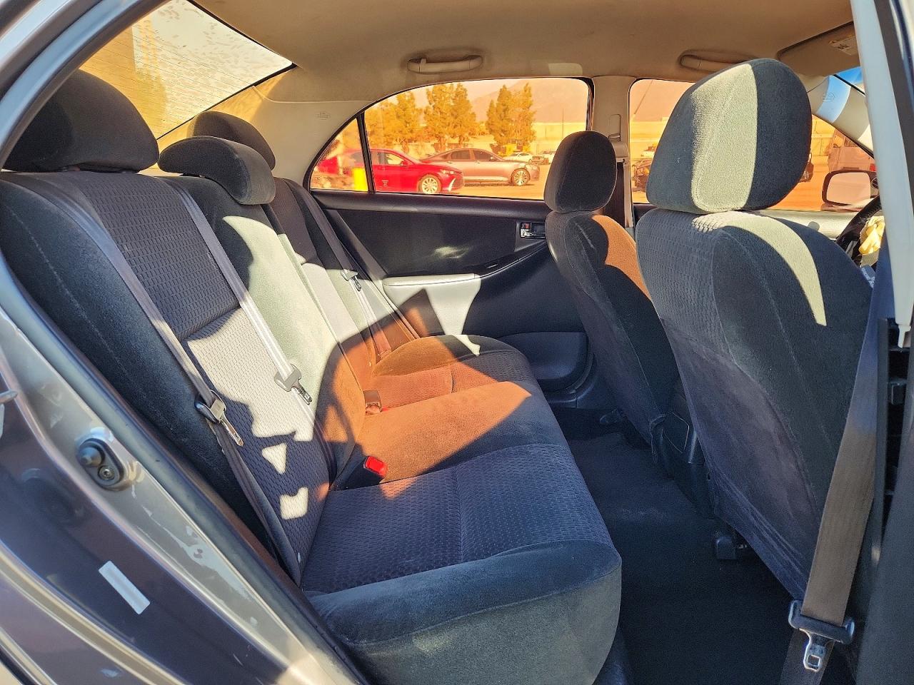 2005 TOYOTA COROLLA S photo 10