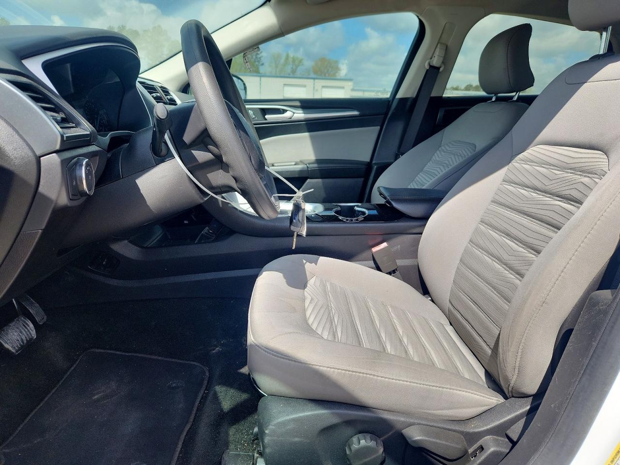 2016 FORD FUSION photo 7