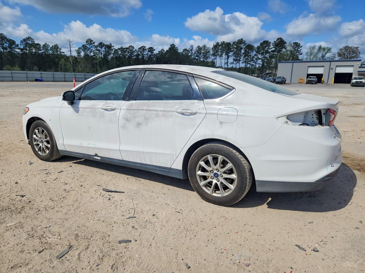 2016 FORD FUSION photo 2