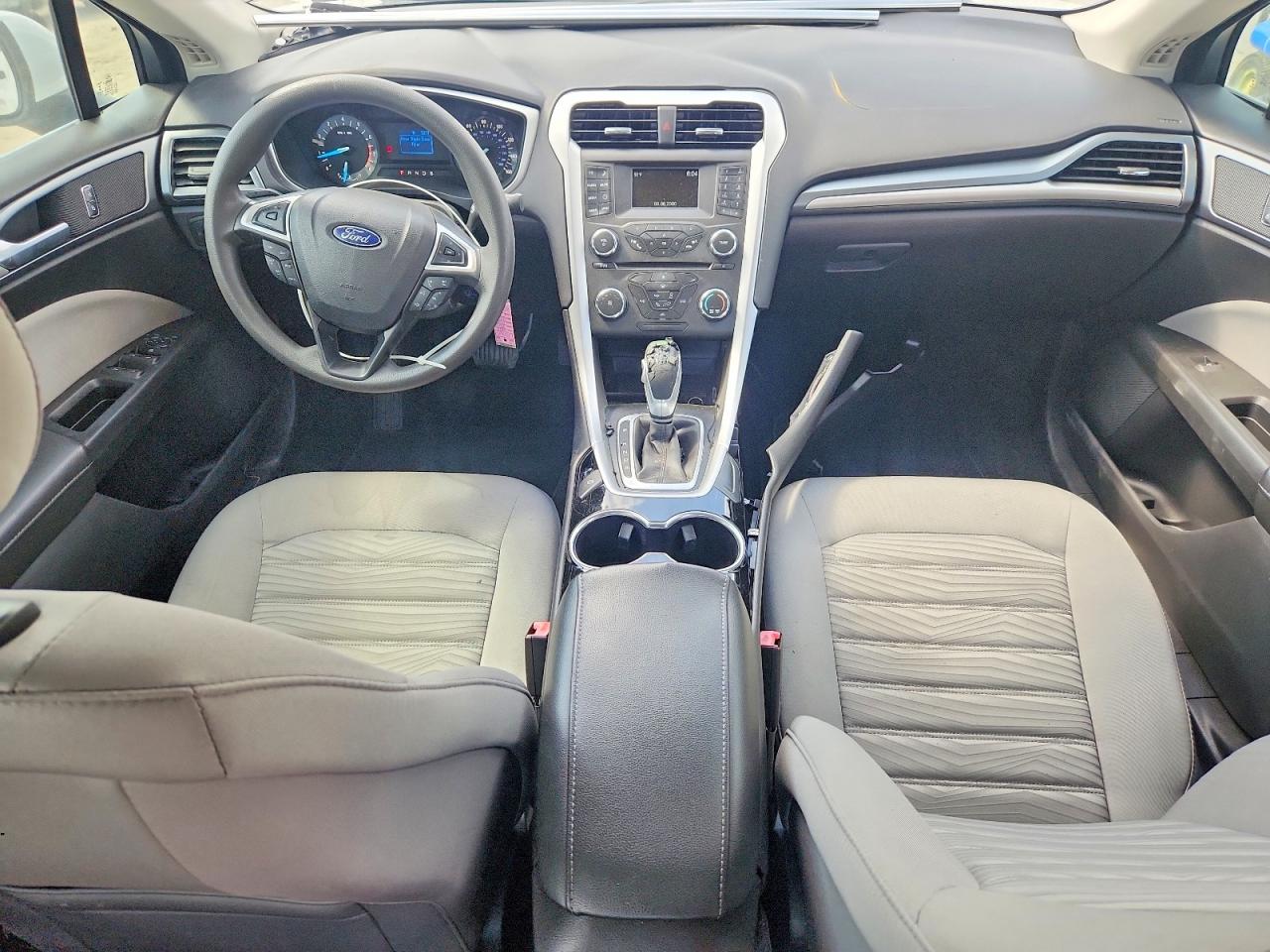 2016 FORD FUSION photo 8