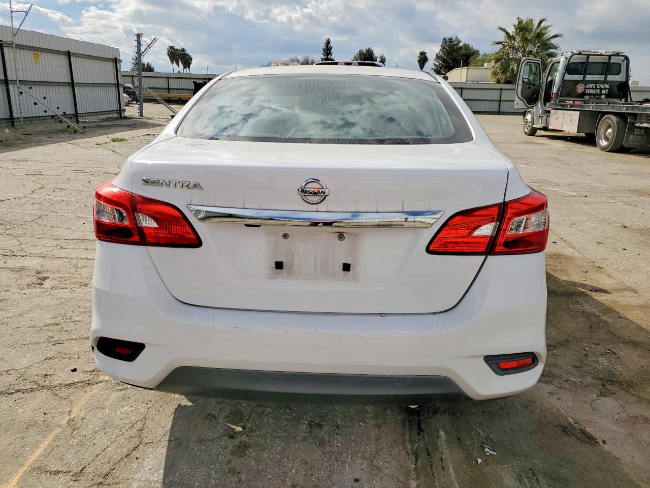 2018 NISSAN SENTRA S photo 6