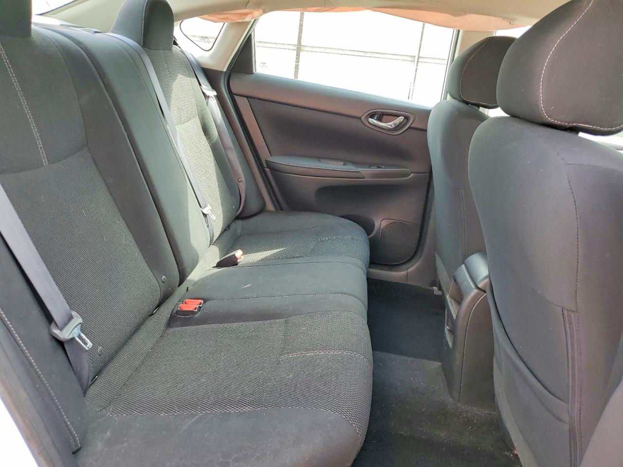 2018 NISSAN SENTRA S photo 10