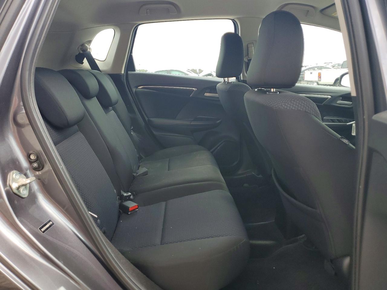 2019 HONDA FIT LX photo 11