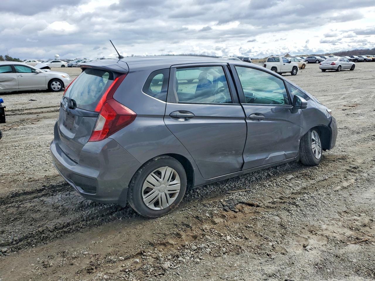 2019 HONDA FIT LX photo 3