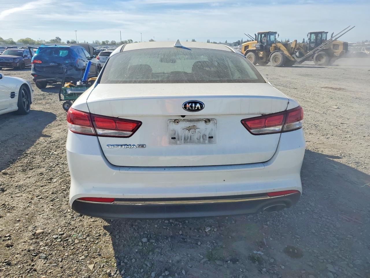 2016 KIA OPTIMA LX photo 11