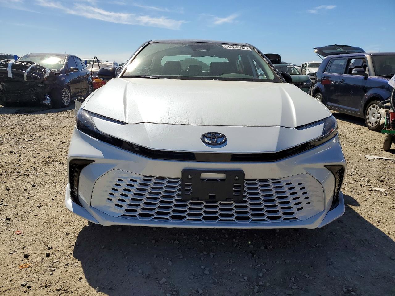 2025 TOYOTA CAMRY XSE photo 9